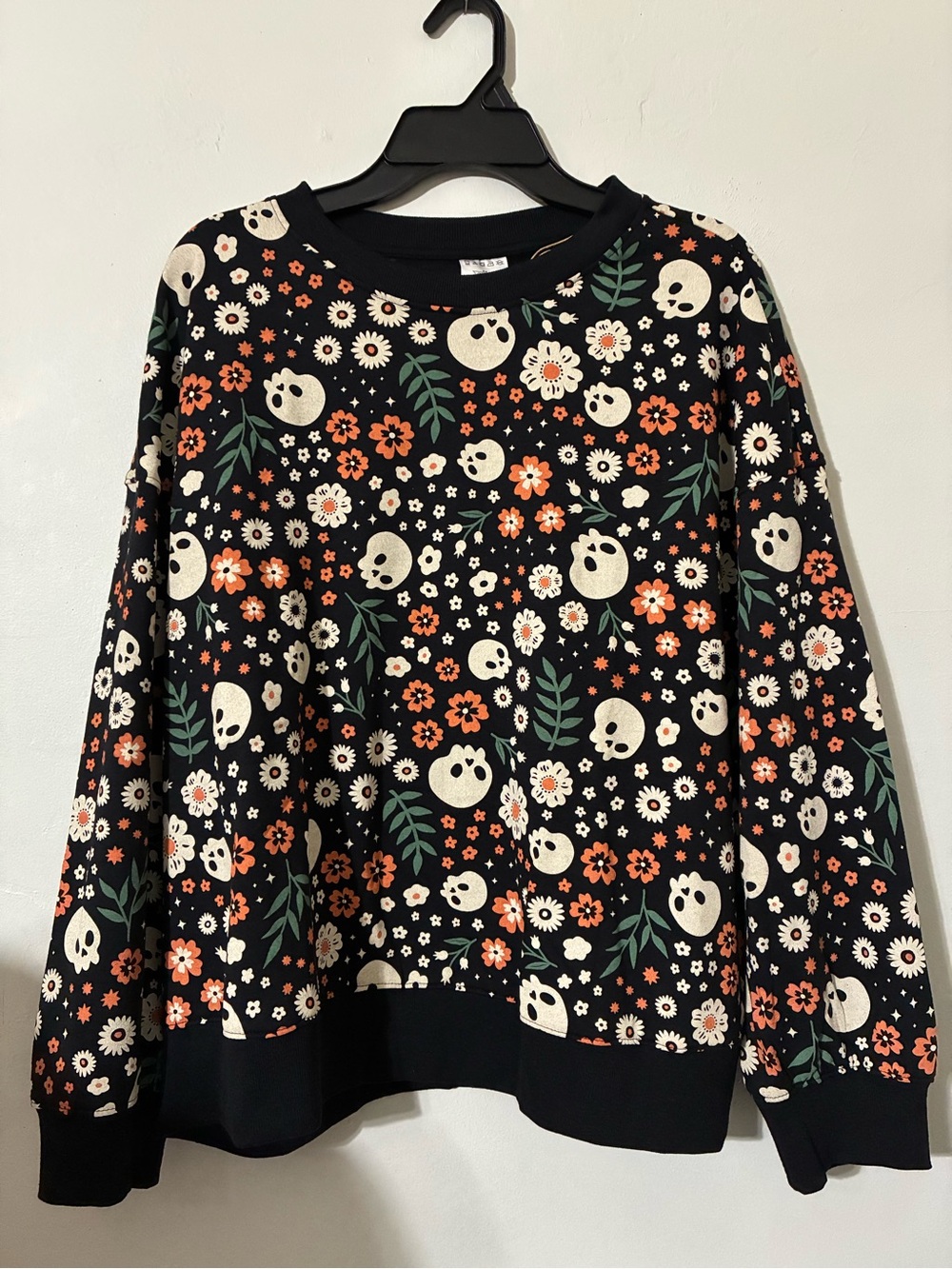 The Halloween Collection Floral Skull Print Black Women's Sweatshirt Xl